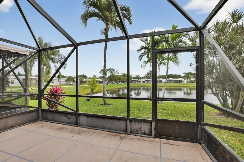 18900 Haywood Terrace Boca Raton FL 33496