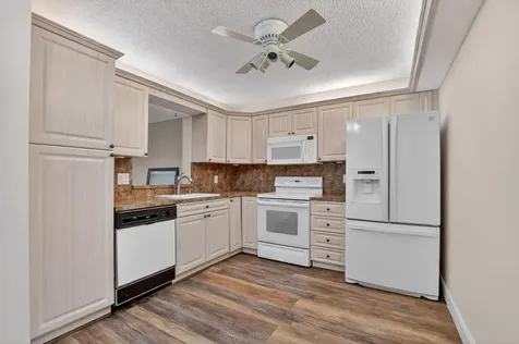18900 Haywood Terrace Boca Raton FL 33496
