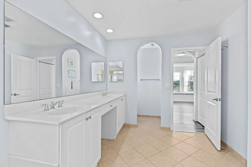 11704 SW Bennington Circle Port St Lucie FL 34987