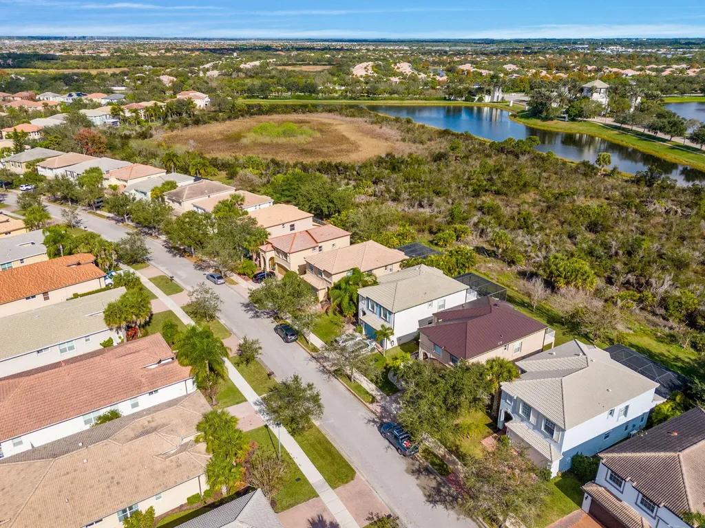 11704 SW Bennington Circle Port St Lucie FL 34987