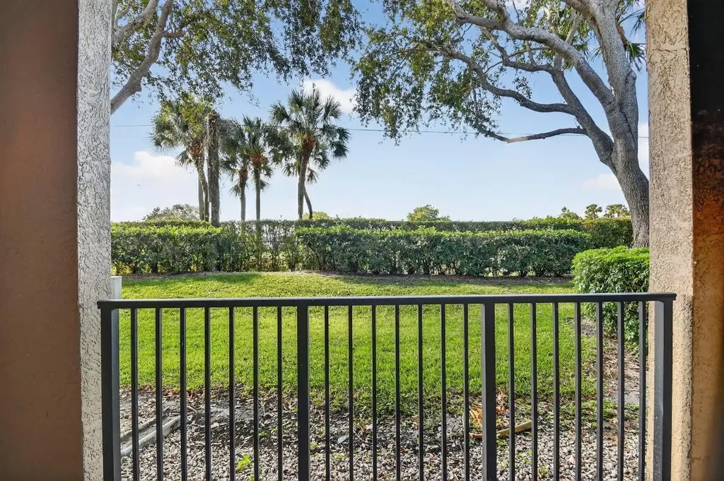 15085 Michelangelo Boulevard Delray Beach FL 33446