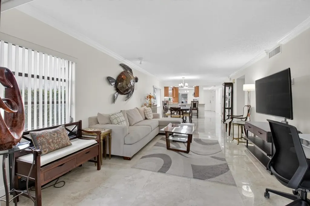 13729 Date Palm Court Delray Beach FL 33484