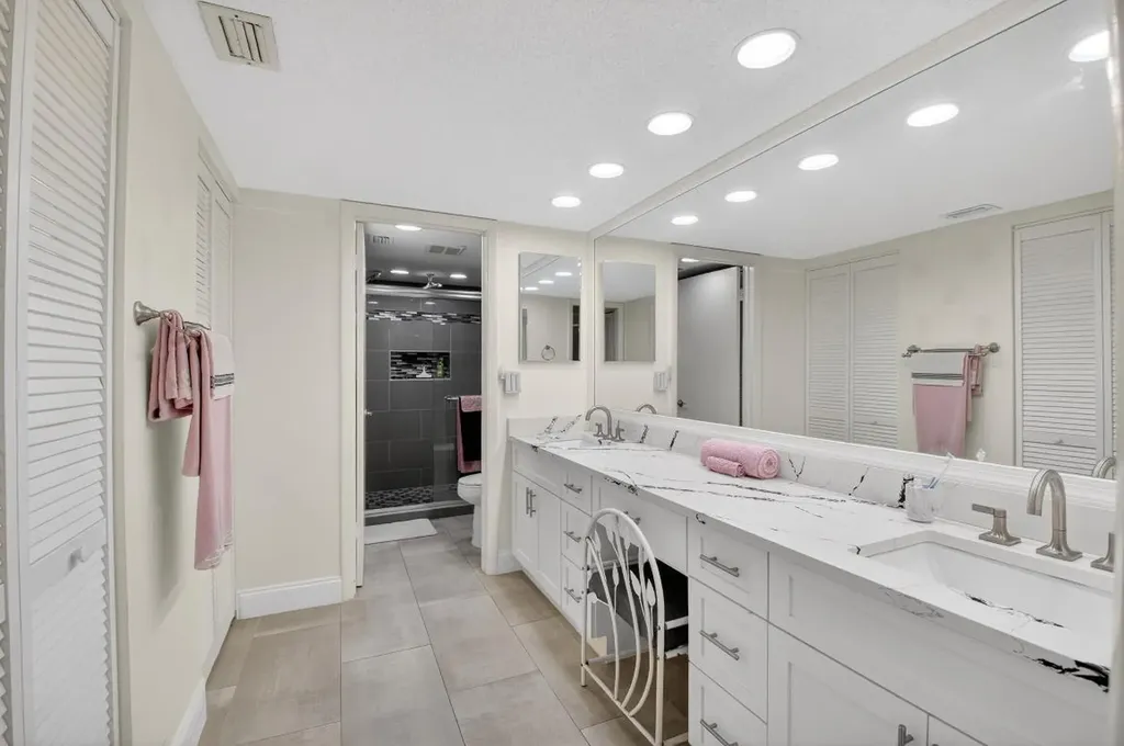 13729 Date Palm Court Delray Beach FL 33484