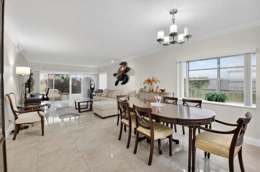 13729 Date Palm Court Delray Beach FL 33484