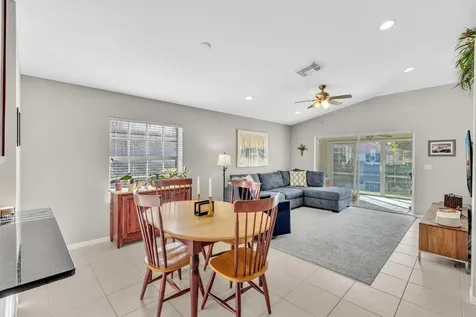 5104 N La Sedona Circle Delray Beach FL 33484