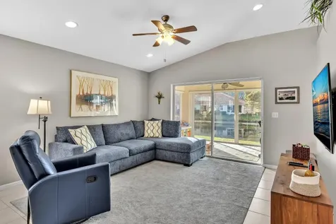 5104 N La Sedona Circle Delray Beach FL 33484