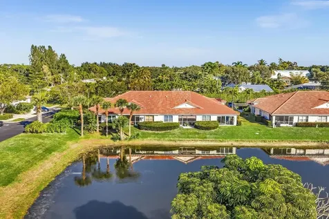 5104 N La Sedona Circle Delray Beach FL 33484
