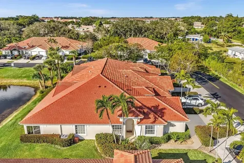 5104 N La Sedona Circle Delray Beach FL 33484