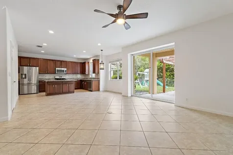5903 SE Crooked Oak Avenue Hobe Sound FL 33455