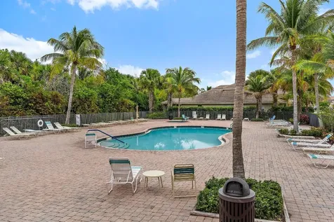 5903 SE Crooked Oak Avenue Hobe Sound FL 33455