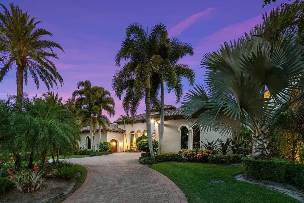 17526 Grand Este Way Boca Raton FL 33496