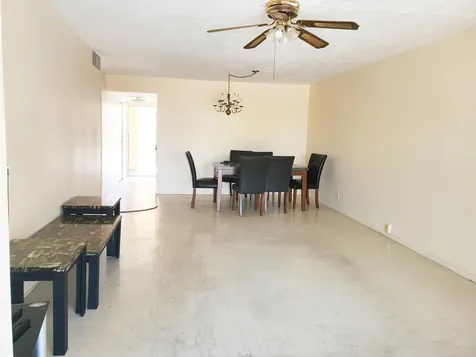 2811 Somerset Drive Lauderdale Lakes FL 33311