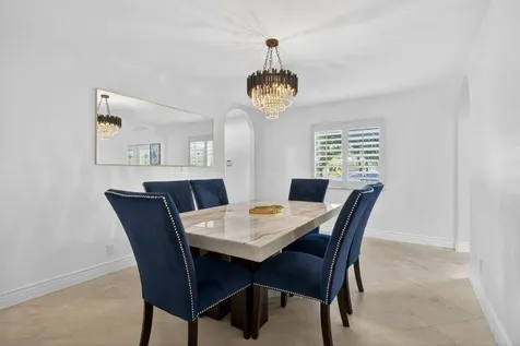 736 NE 34th Court Oakland Park FL 33334
