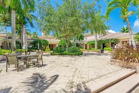 2804 Sarento Place Palm Beach Gardens FL 33410