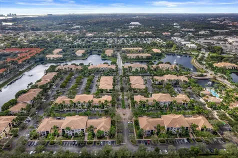 2804 Sarento Place Palm Beach Gardens FL 33410