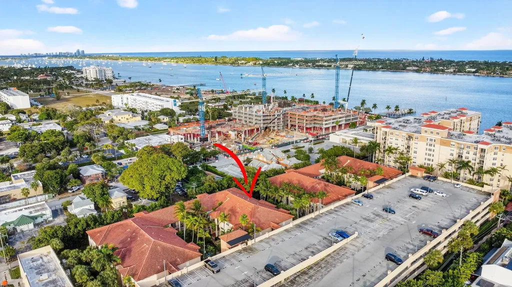 1805 N Flagler Drive West Palm Beach FL 33407