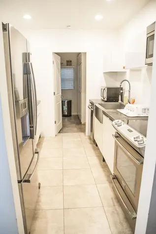 916 W Drew Street Lantana FL 33462