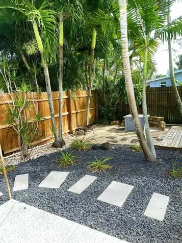 916 W Drew Street Lantana FL 33462