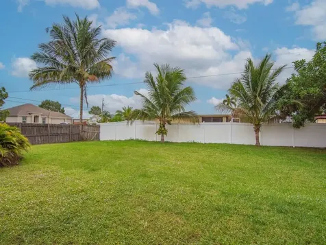 4401 SW Babylon Street Port St Lucie FL 34953