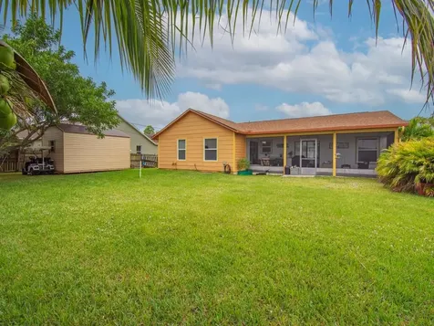 4401 SW Babylon Street Port St Lucie FL 34953