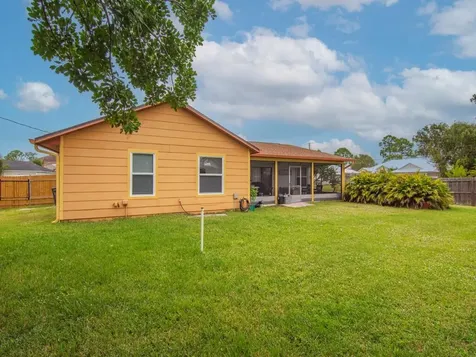 4401 SW Babylon Street Port St Lucie FL 34953