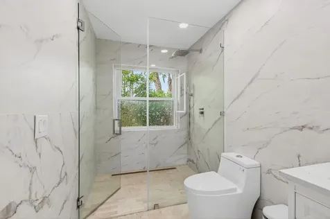 5735 Lakeview Mews Circle Boynton Beach FL 33437