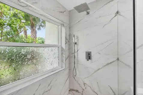 5735 Lakeview Mews Circle Boynton Beach FL 33437