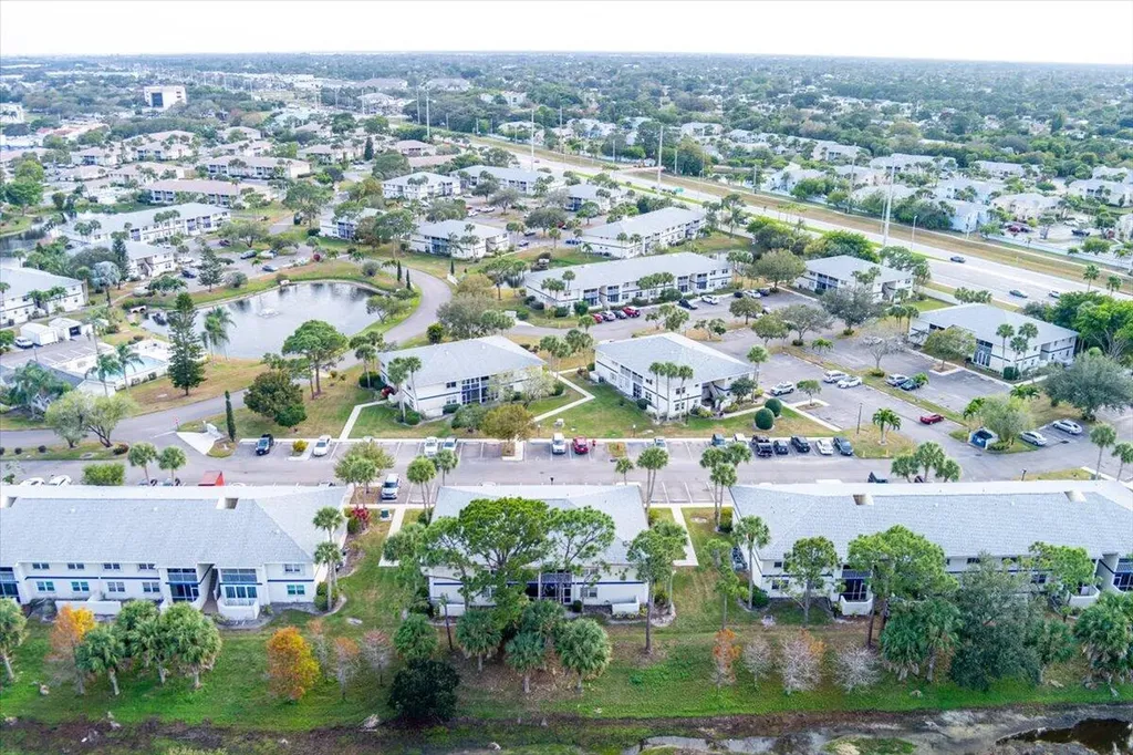 1506 SE Royal Green Circle Port St Lucie FL 34952