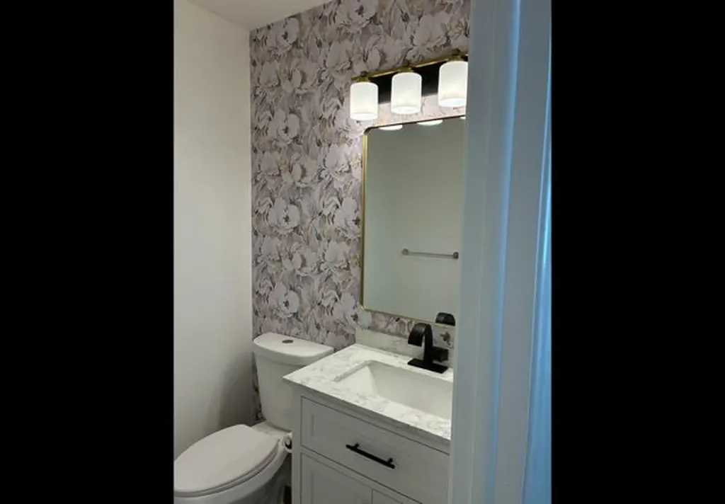 917 S Drive Terrace Delray Beach FL 33445