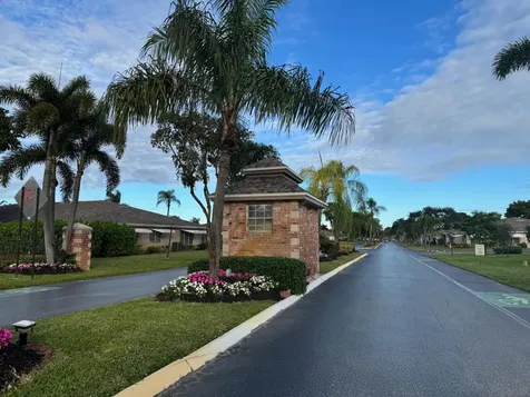 917 S Drive Terrace Delray Beach FL 33445