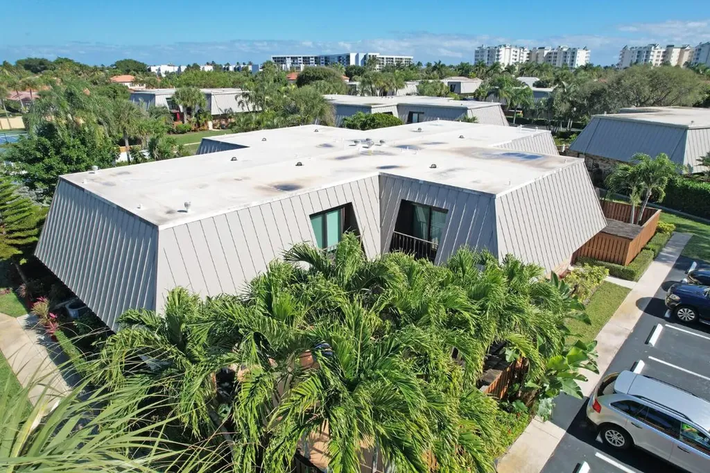 1420 Ocean Way Jupiter FL 33477