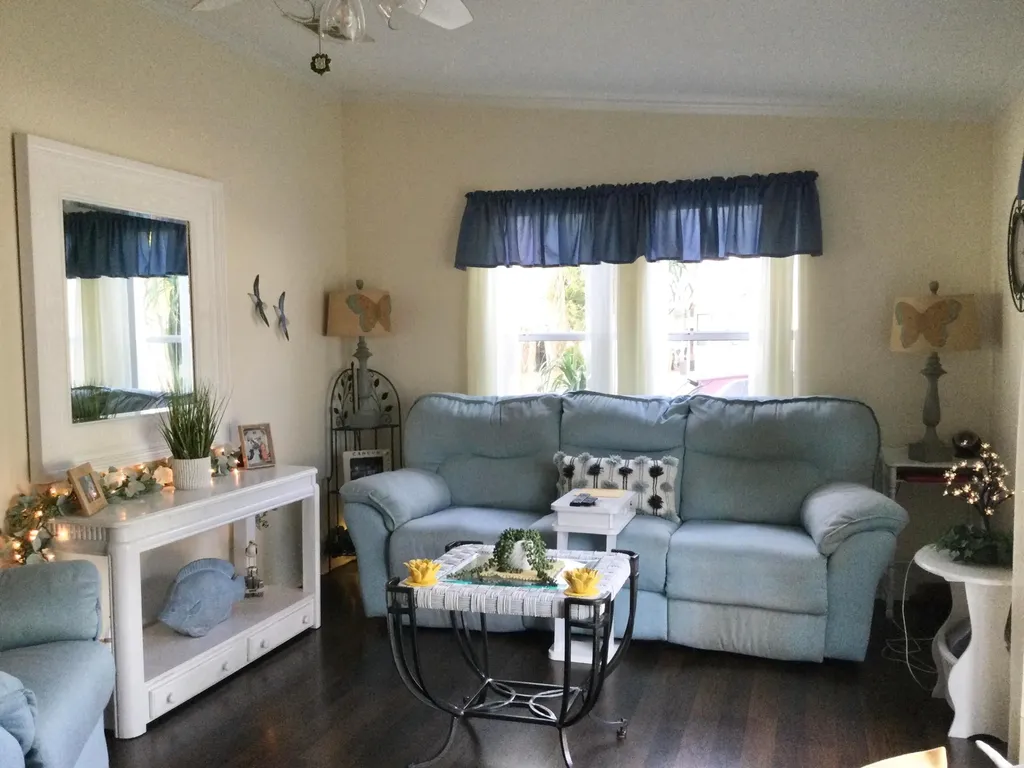 11 SE Hidalgo Lane Port St Lucie FL 34952