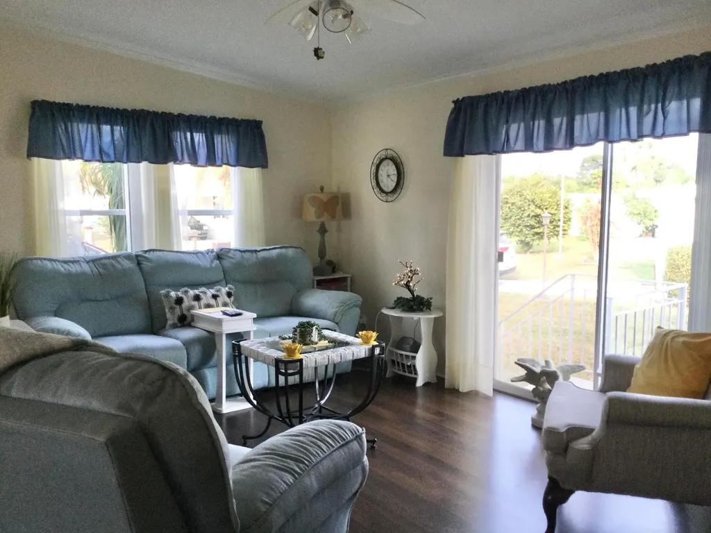 11 SE Hidalgo Lane Port St Lucie FL 34952