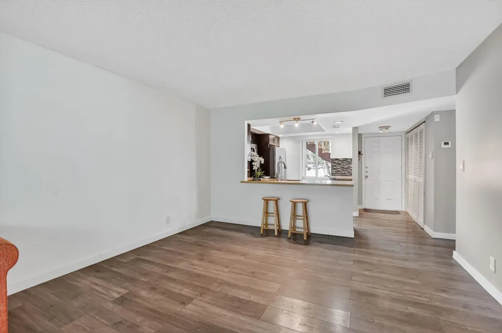 9220 SW 3rd Street Boca Raton FL 33428