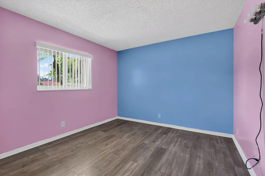 9220 SW 3rd Street Boca Raton FL 33428