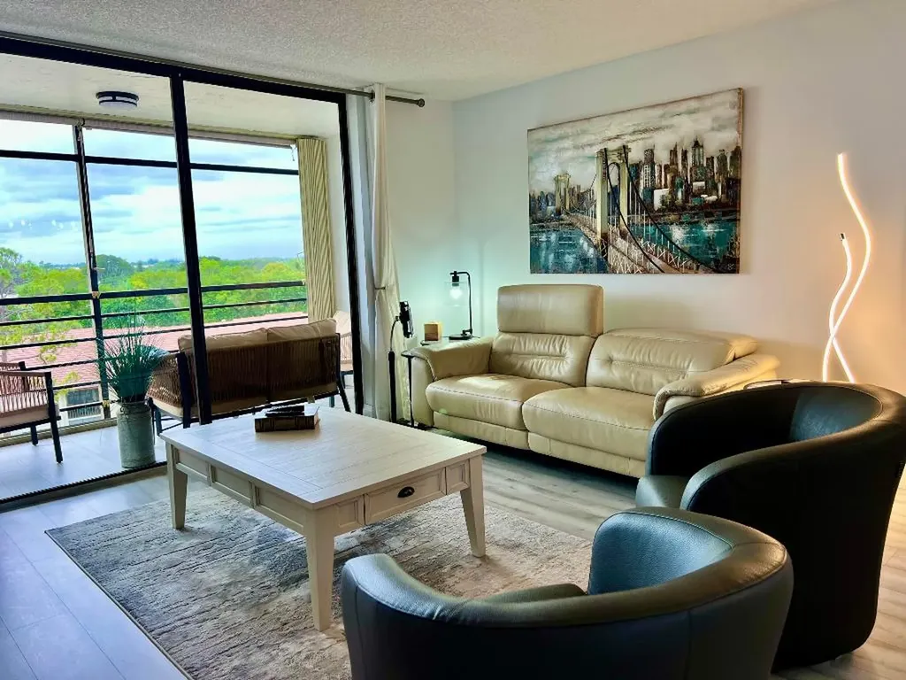 7770 Tahiti Lane Lake Worth FL 33467