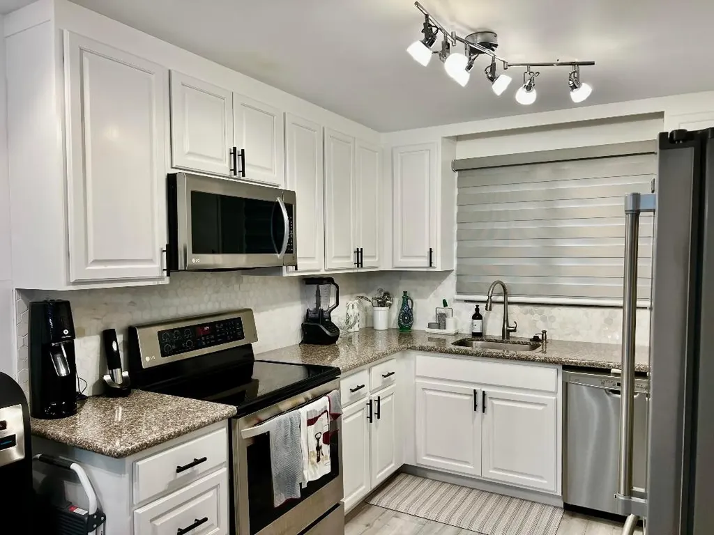 7770 Tahiti Lane Lake Worth FL 33467