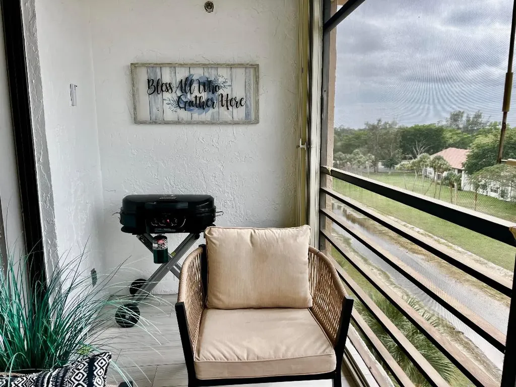 7770 Tahiti Lane Lake Worth FL 33467