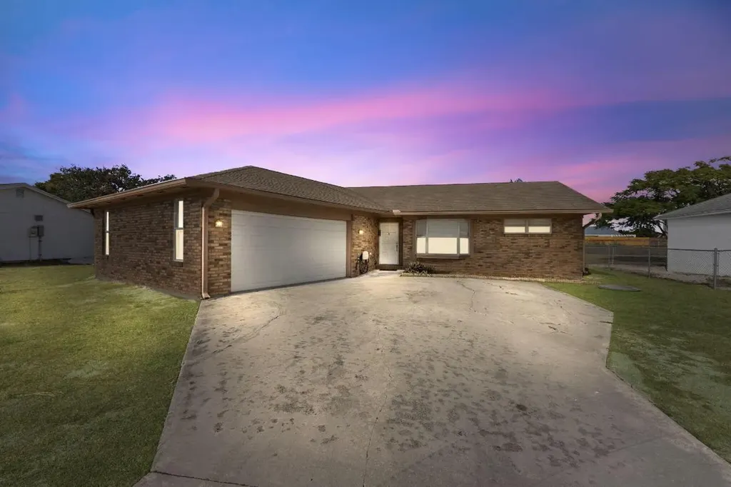 449 SE Oakridge Drive Port St Lucie FL 34984