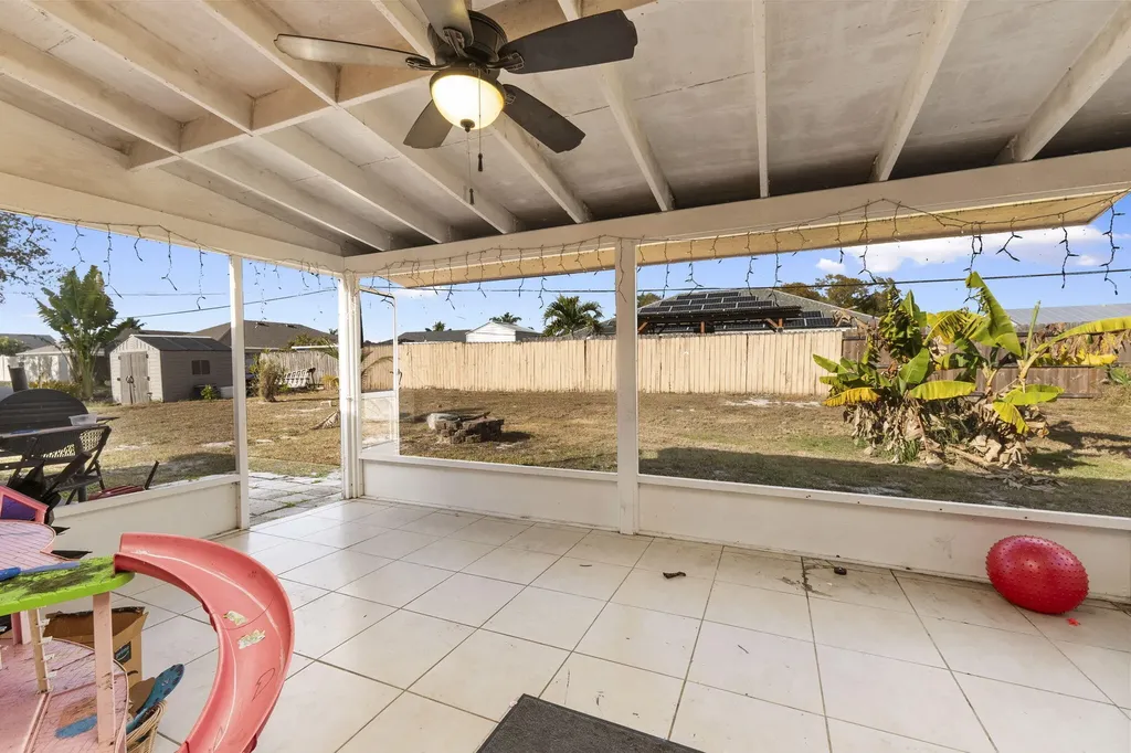 449 SE Oakridge Drive Port St Lucie FL 34984
