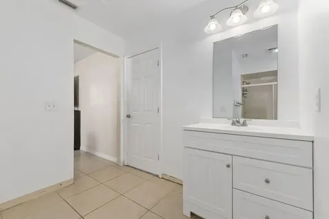 449 SE Oakridge Drive Port St Lucie FL 34984