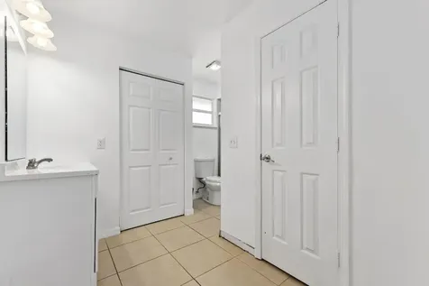 449 SE Oakridge Drive Port St Lucie FL 34984