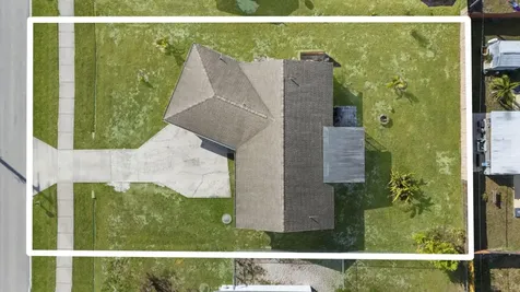 449 SE Oakridge Drive Port St Lucie FL 34984