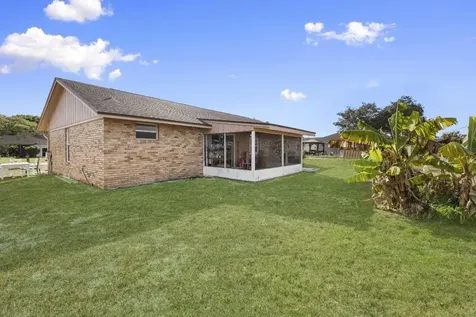 449 SE Oakridge Drive Port St Lucie FL 34984
