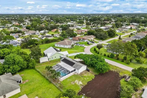 1575 SW Fresno Road Port St Lucie FL 34953