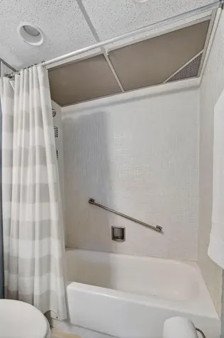 471 Monaco J Delray Beach FL 33446