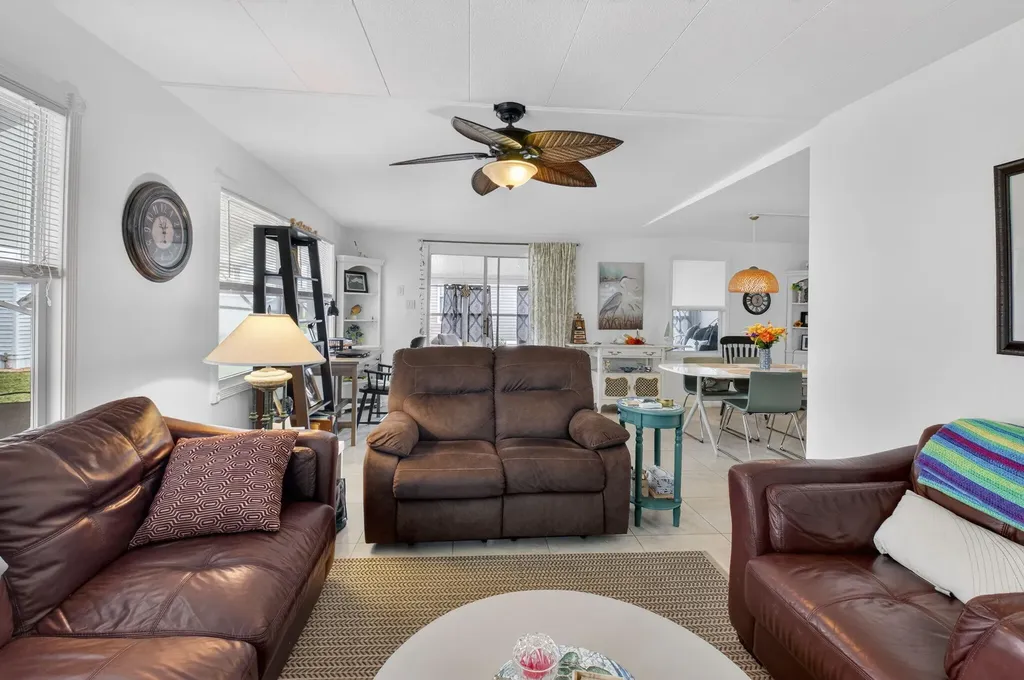 9020 Fomento Bay Boynton Beach FL 33436