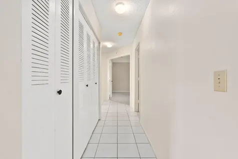 2361 SE Bounty Avenue Port St Lucie FL 34952