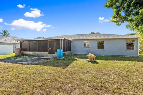 2361 SE Bounty Avenue Port St Lucie FL 34952