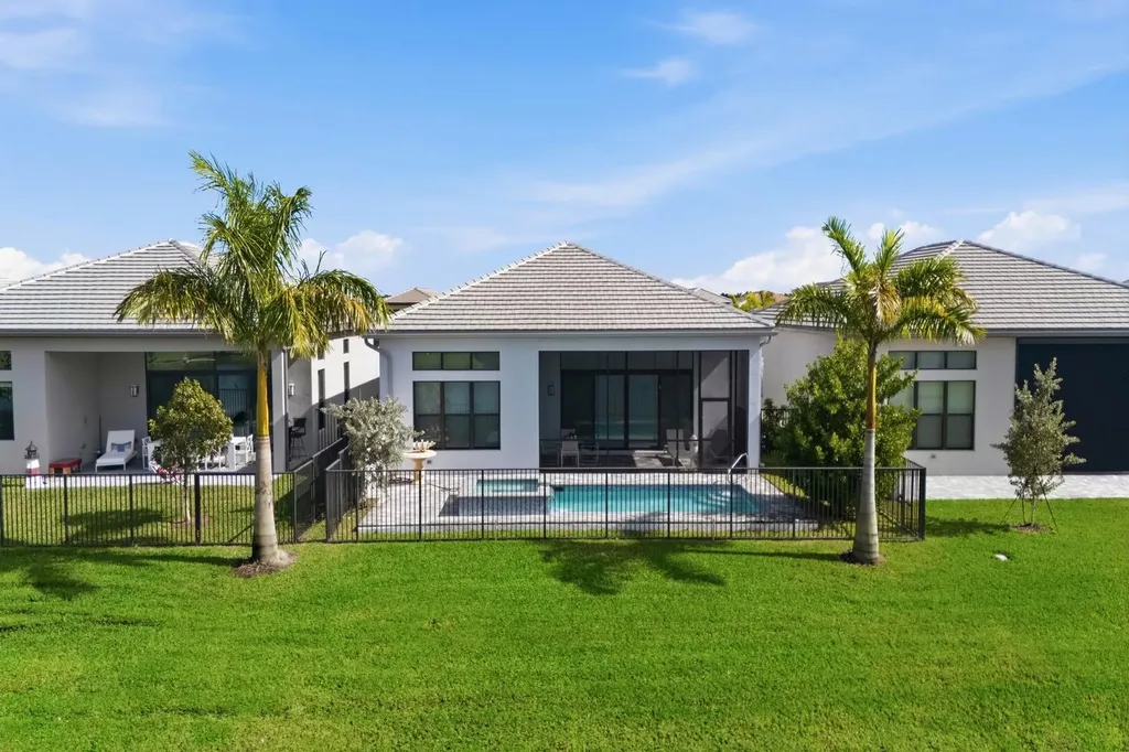 9674 Spruce Woods Drive Boynton Beach FL 33473